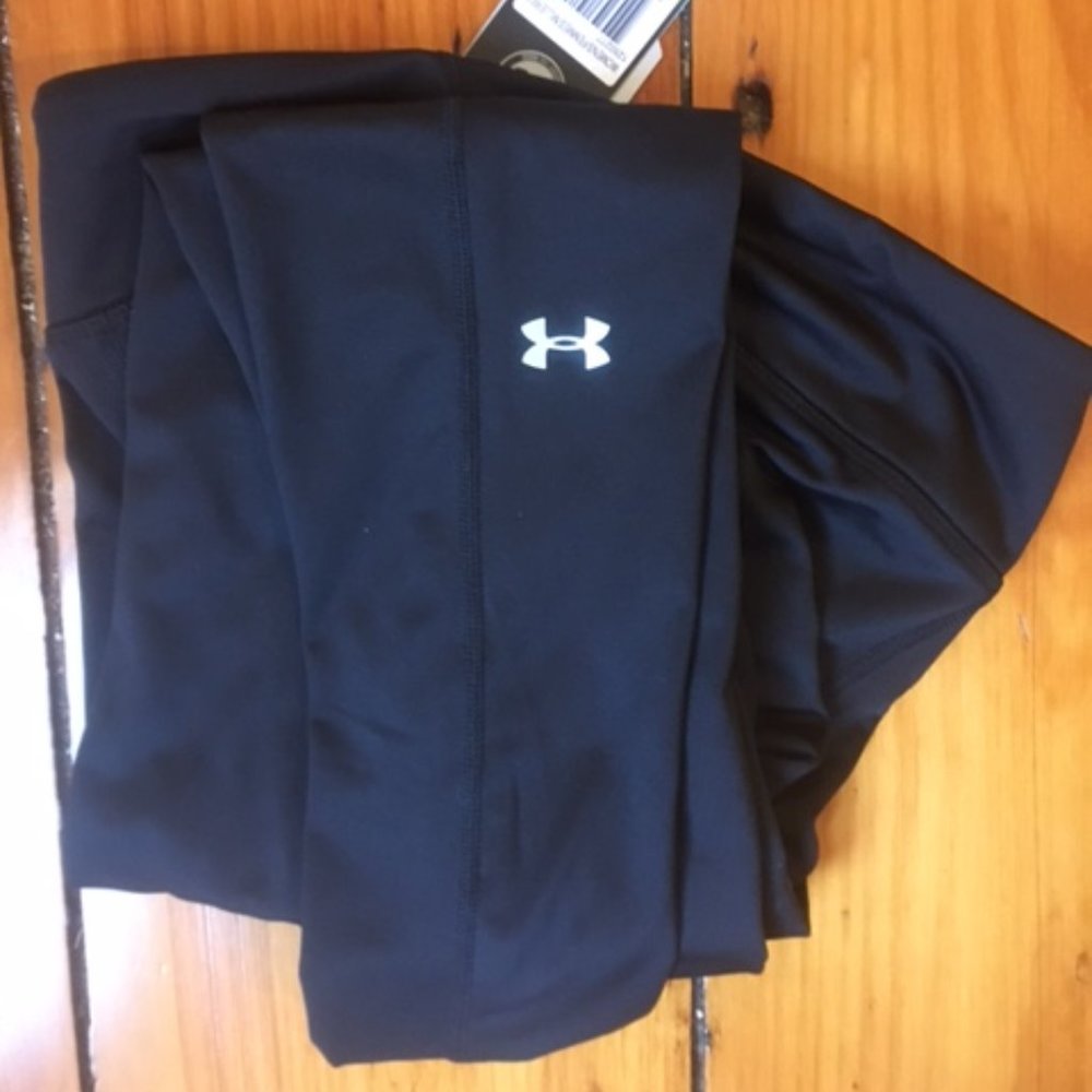 NWT: Under Armour Women's ColdGear Compression Leggings, Medium